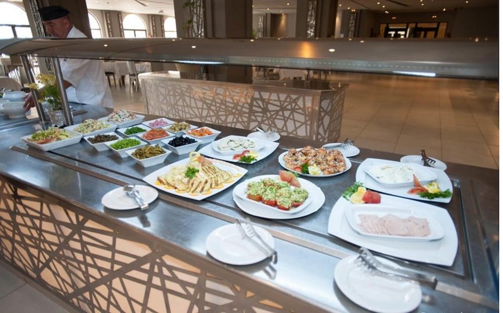 Club Palm Azur Families And Couples 4* Aghir